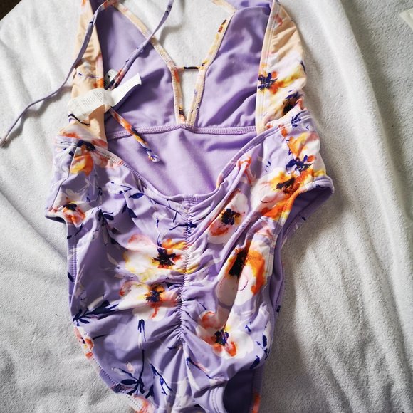 Large Floral Bathing suit - Picture 2 of 2